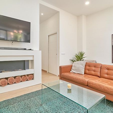 Luxury Apartment In เนร์คา ภายนอก รูปภาพ