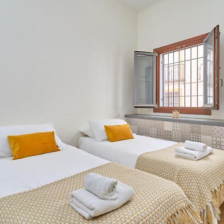 Luxury Apartment In เนร์คา ภายนอก รูปภาพ