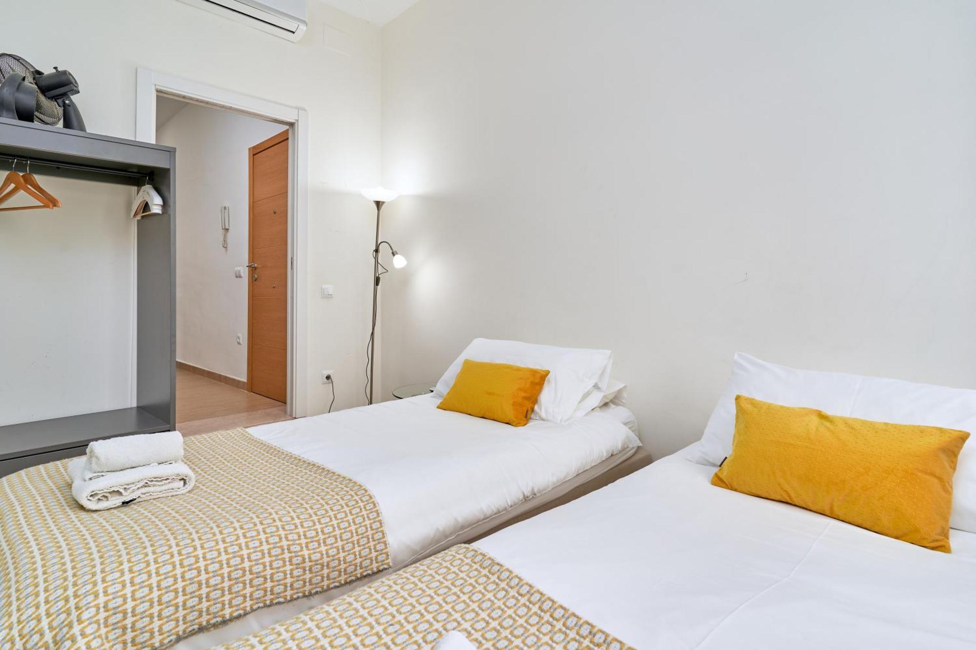 Luxury Apartment In เนร์คา ภายนอก รูปภาพ